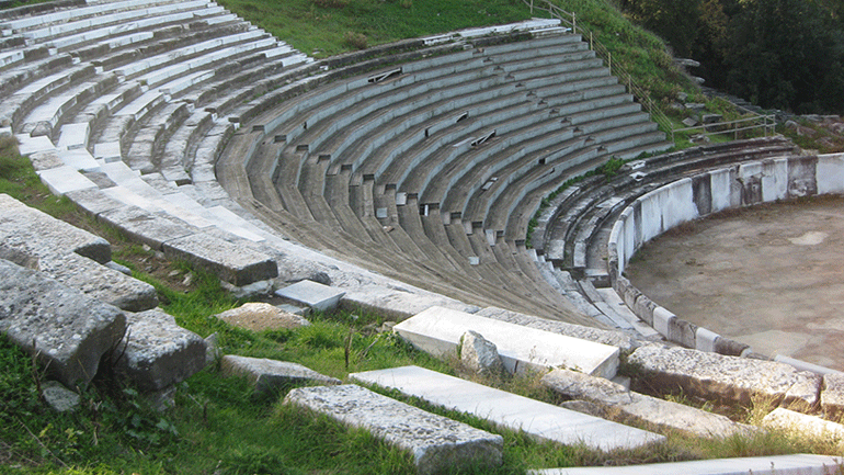 Θάσος: Νέα φάση αναστήλωσης του αρχαίου θεάτρου