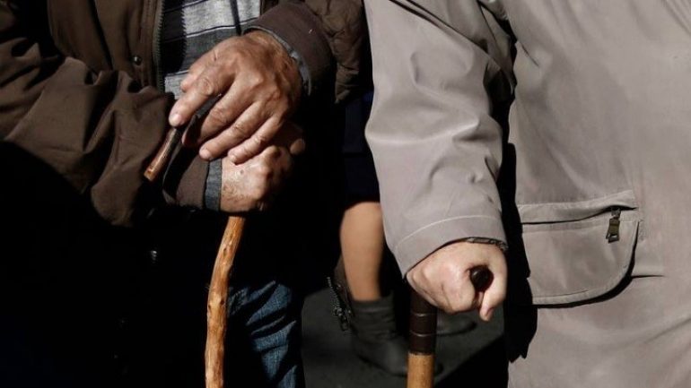 Πιστώνονται τα αναδρομικά σε 196.897 συνταξιούχους