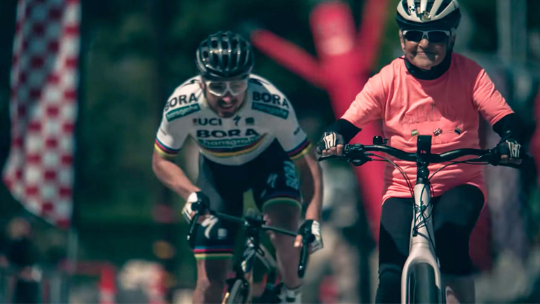 Παγκόσμιος Πρωταθλητής VS Γιαγιά