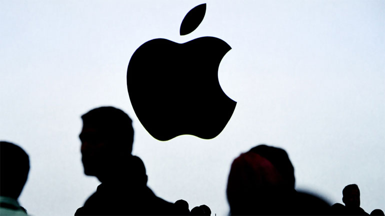 Άνω του 1 τρις δολάρια η χρηματιστηριακή αξία της Apple