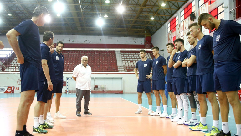 «Ενωμένοι για την πρόκριση…»