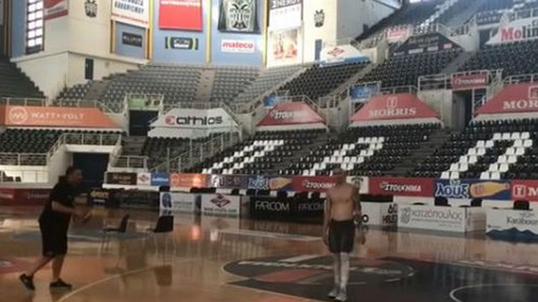 Ο «μπόμπερ» Ηλίας Παπαθεοδώρου