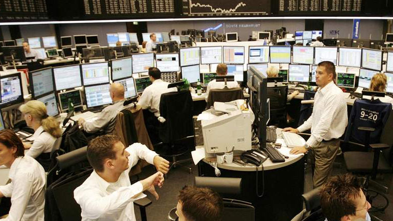 Διεθνείς αγορές: Υποχωρούν οι μετοχές καθώς οι φόβοι για το εμπόριο εξαπλώνονται στην Ευρώπη