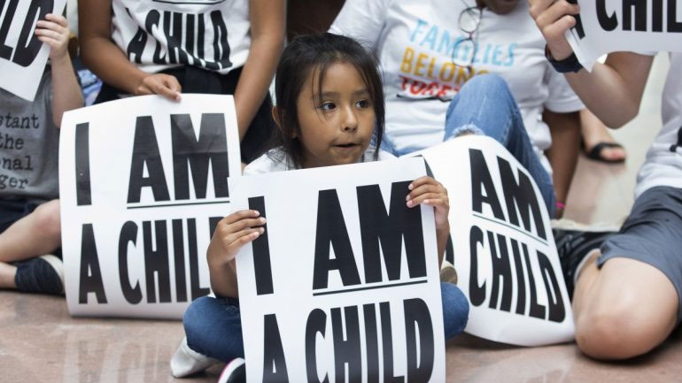 ΗΠΑ: Εργαζόμενος σε κέντρο κράτησης ανήλικων μεταναστών κατηγορείται ότι κακοποίησε σεξουαλικά οκτώ αγόρια