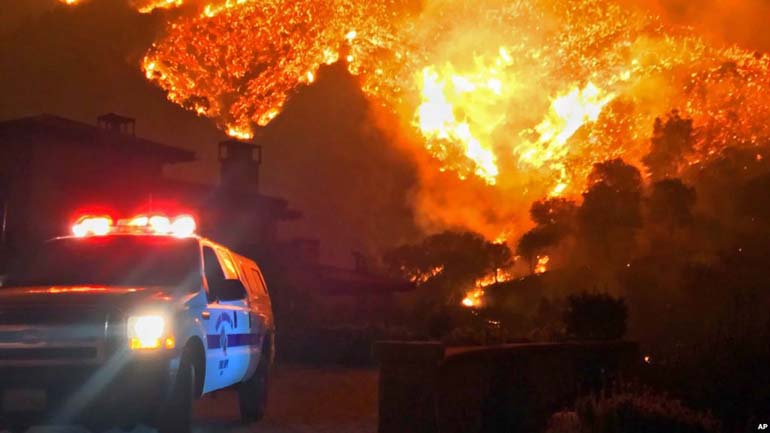 ΗΠΑ: Ομοσπονδιακή βοήθεια για τις πυρκαγιές στην Καλιφόρνια