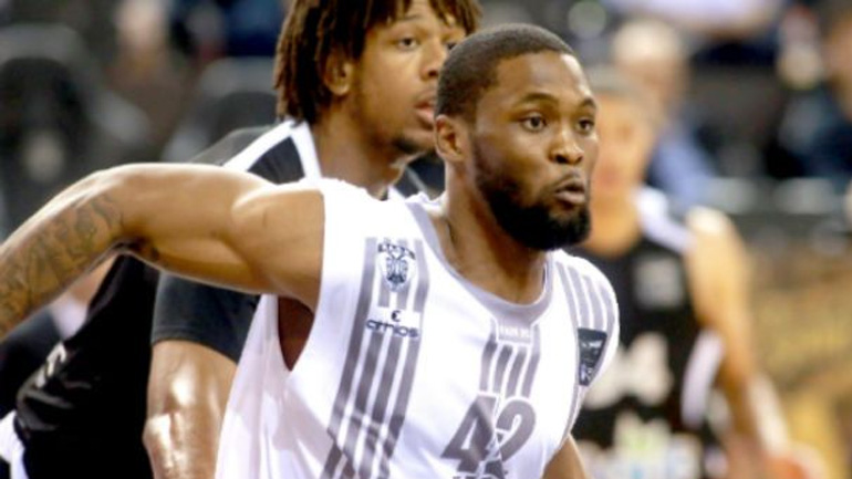 Στον Κολοσσό ο Άσκα