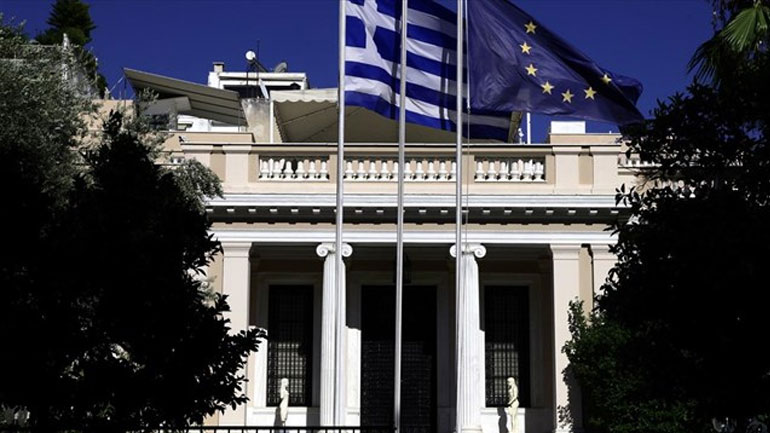 Μαξίμου: «Η τελευταία δόση ανοίγει μια νέα σελίδα προόδου»