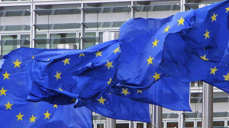 Ικανοποίηση της Ευρωπαϊκή Επιτροπής για την τελευταία εκταμίευση