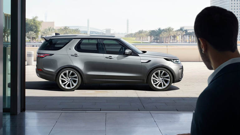 Αναβαθμίζει όλη την γκάμα η Jaguar Land Rover