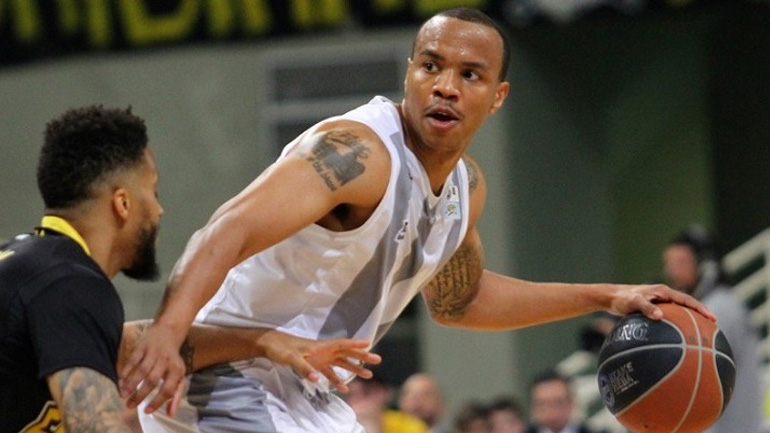 Χάτσερ: «Σπίτι μου ο ΠΑΟΚ»