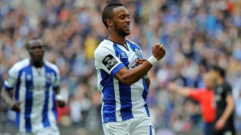 Θέλουν τον Ερνάνι Ολυμπιακός και ΑΕΚ