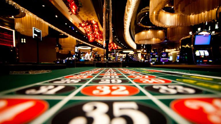 Κομισιόν: Δεν ήταν κρατική ενίσχυση το μειωμένο εισιτήριο στα ελληνικά δημόσια καζίνο