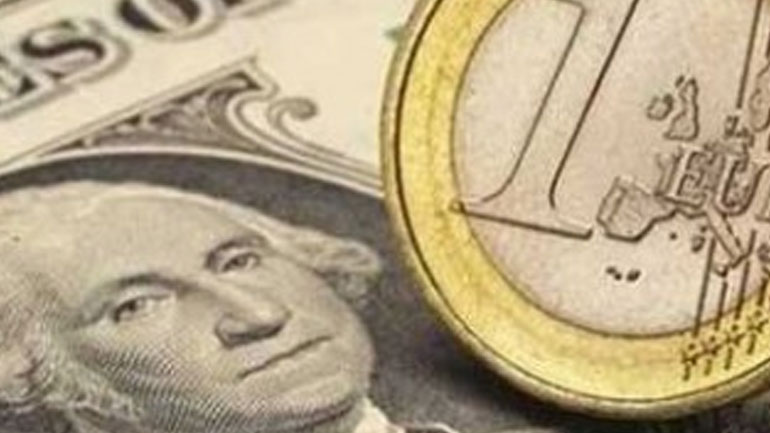 Το ευρώ υποχωρεί κατά 0,18% και διαμορφώνεται στα 1,1592 δολάρια