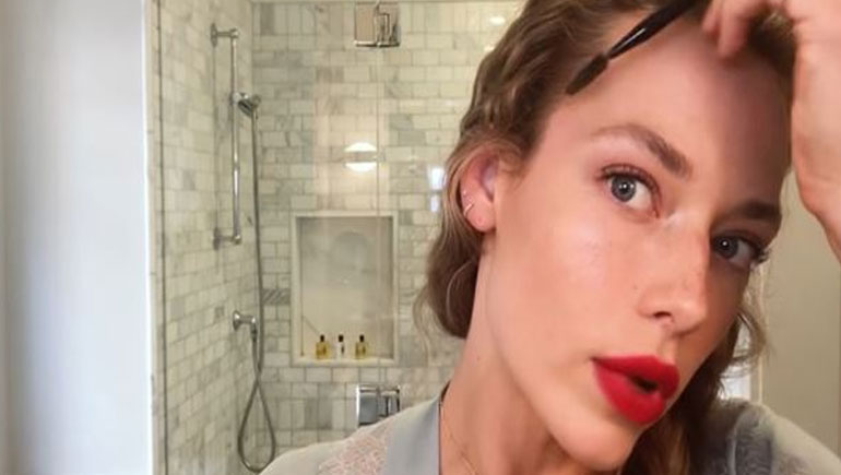 Βίντεο: Η Hannah Ferguson σου δείχνει πώς κάνει το αγαπημένο του μακιγιάζ!