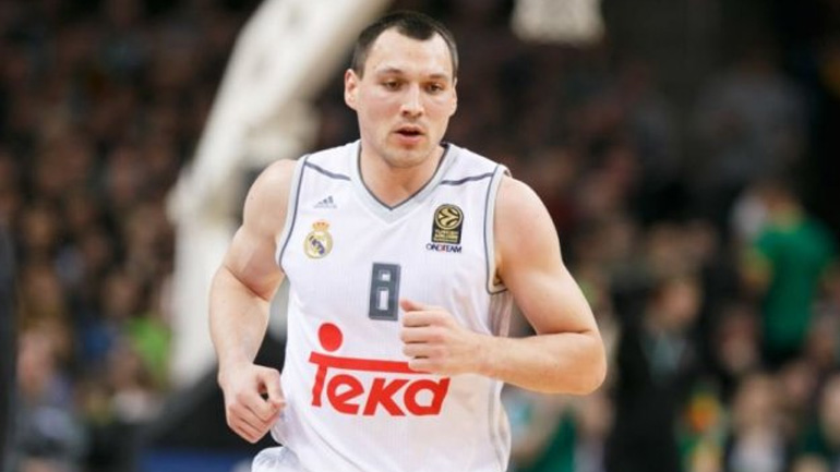 Ματσιούλις: «Ευτυχισμένος που υπέγραψα στην ΑΕΚ»