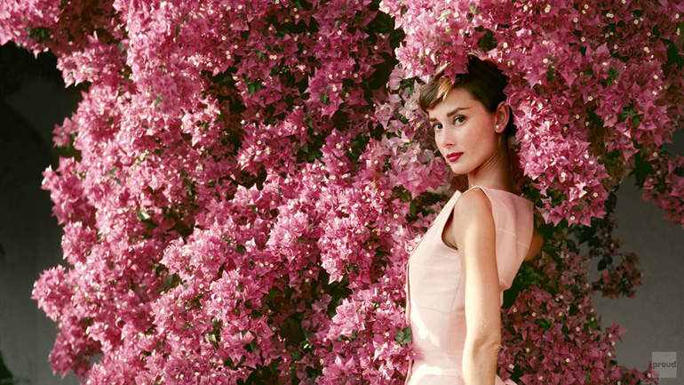 Σπάνια πορτρέτα της Όντρεϊ Χέπμπορν παρουσιάζονται στο Λονδίνο