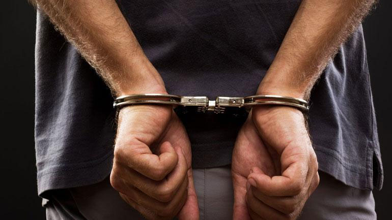 Φλώρινα: Χειροπέδες σε 30χρονο σε βάρους του οποίου εκκρεμούσε ένταλμα σύλληψης