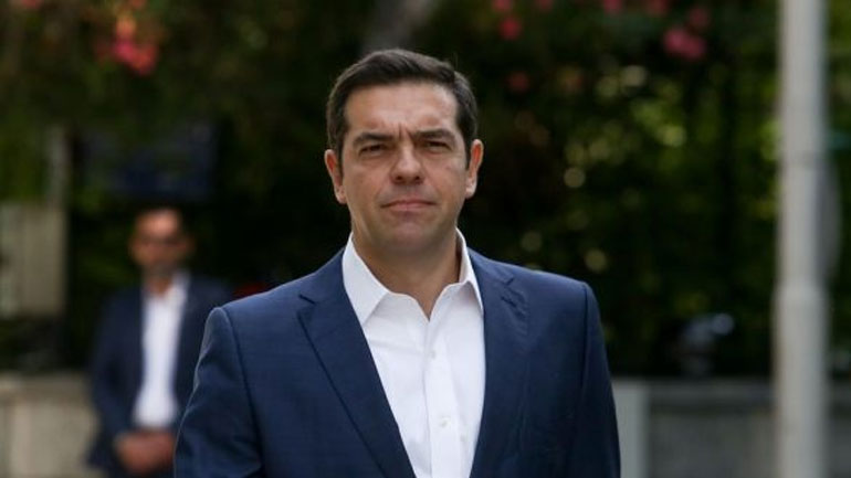 Συνεχής ενημέρωση του πρωθυπουργού για τη φωτιά στην Εύβοια