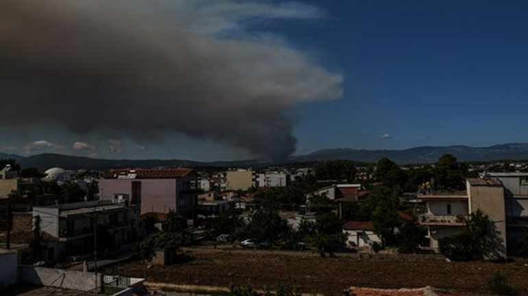 Οι κυκλοφοριακές ρυθμίσεις λόγω της φωτιάς στην Εύβοια