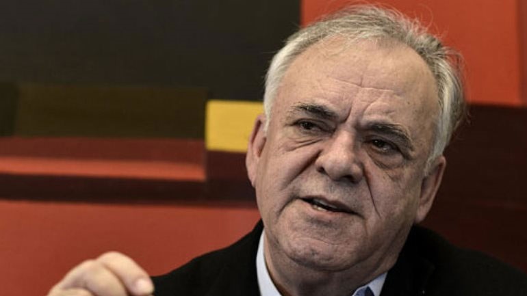 Η κυβέρνηση επεξεργάζεται συνολική πολιτική παρέμβαση στη λειτουργία της αγοράς πετρελαιοειδών