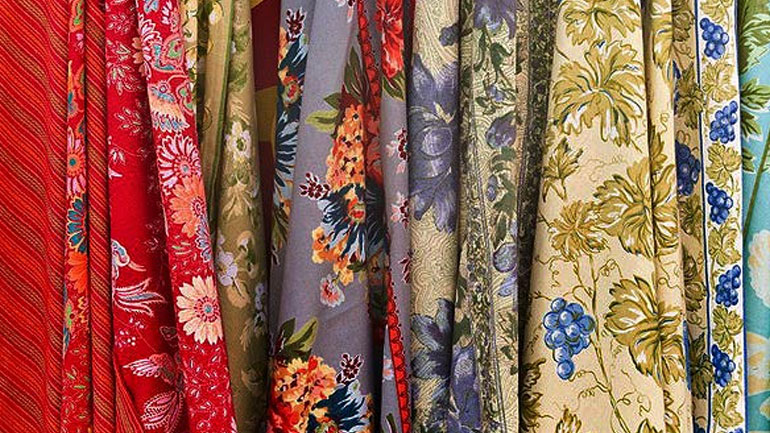 Κίνα: Έκθεση με μεταξωτά υφάσματα ηλικίας 1.000 ετών στην Τζιανγκσού