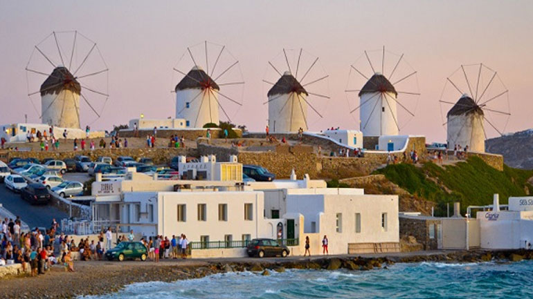 Times: Η αγορά ακινήτων στην Μύκονο ανακάμπτει