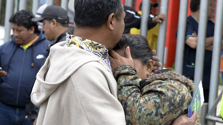 Ισημερινός: Τουλάχιστον 23 νεκροί από σύγκρουση λεωφορείου με αυτοκίνητο