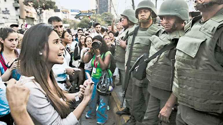 Βενεζουέλα: 2,3 εκατομμύρια πολίτες έχουν εγκαταλείψει τη χώρα