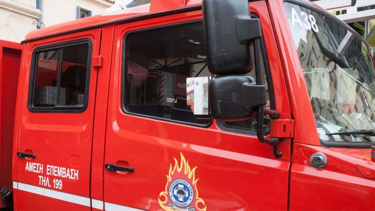 Υπό μερικό έλεγχο η πυρκαγιά στον Άγιο Στέφανο