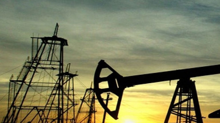 Σιγκαπούρη: Υποχωρούν οι τιμές του πετρελαίου