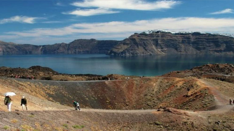 Νέες εκτιμήσεις: Η μινωική έκρηξη του ηφαιστείου της Σαντορίνης έγινε μετά το 1600 π.Χ.