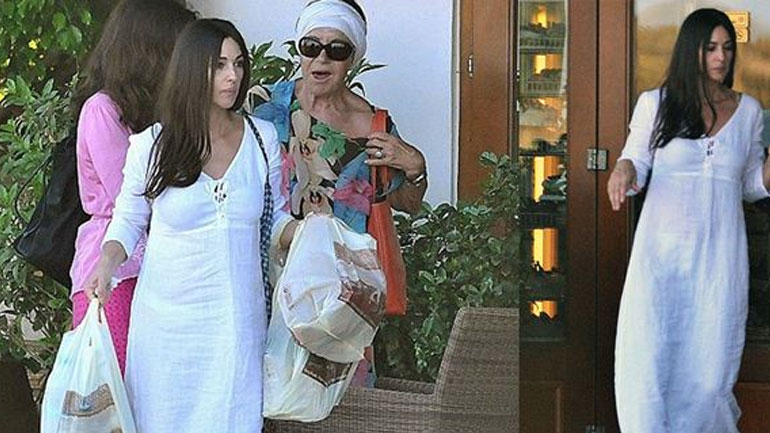 Διακοπές στην Πάρο για τη Monica Bellucci – Χτίζει σπίτι στο κυκλαδίτικο νησί