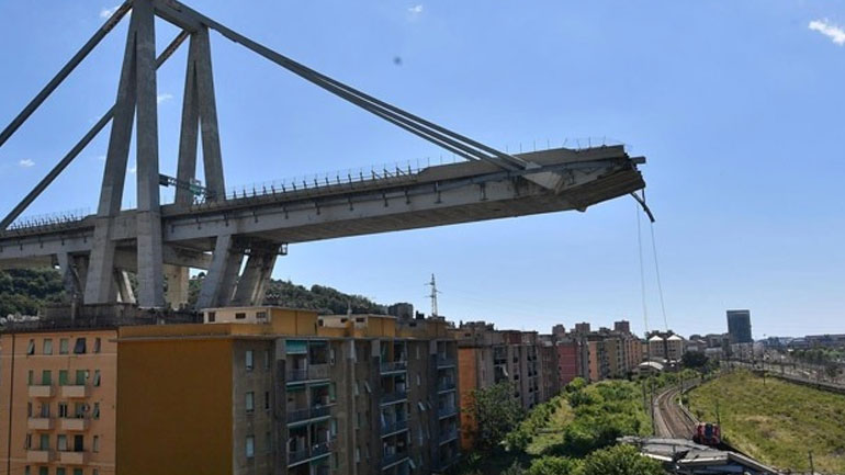 Στους 38 οι νεκροί στη Γένοβα – Έρευνες για επιζώντες στα συντρίμμια της οδογέφυρας