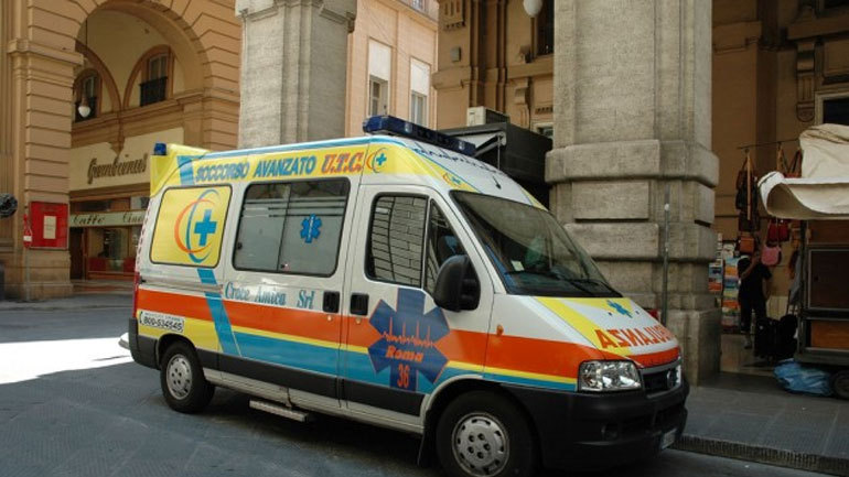 Ιταλία: Τα ασθενοφόρα δεν θα πληρώνουν πλέον διόδια στους αυτοκινητόδρομους