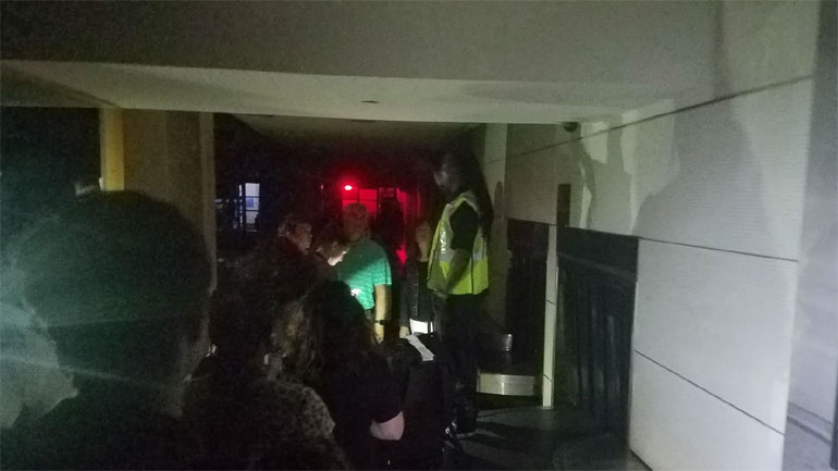 Το αεροδρόμιο Ρόναλντ Ρίγκαν της Ουάσινγκτον βυθίστηκε στο σκοτάδι