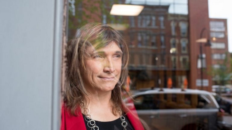 Για πρώτη φορά τρανς υποψήφια Κυβερνήτης στις ΗΠΑ