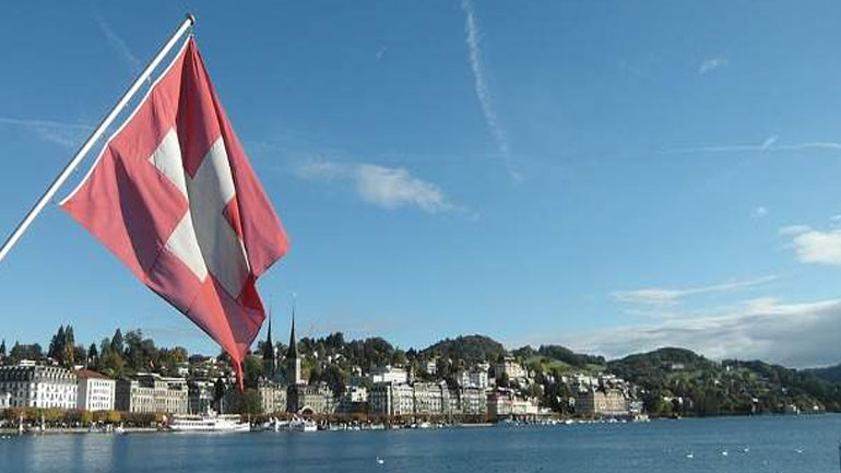 Γιατί η Ελβετία αρνήθηκε να χορηγήσει υπηκοότητα σε ζευγάρι μουσουλμάνων