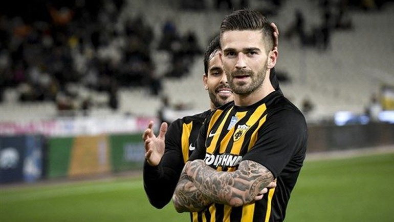 Μένει στην ΑΕΚ ο Λιβάγια