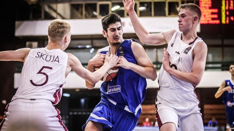 Βησσαρίου: «Δεν κοιτάζω πίσω»