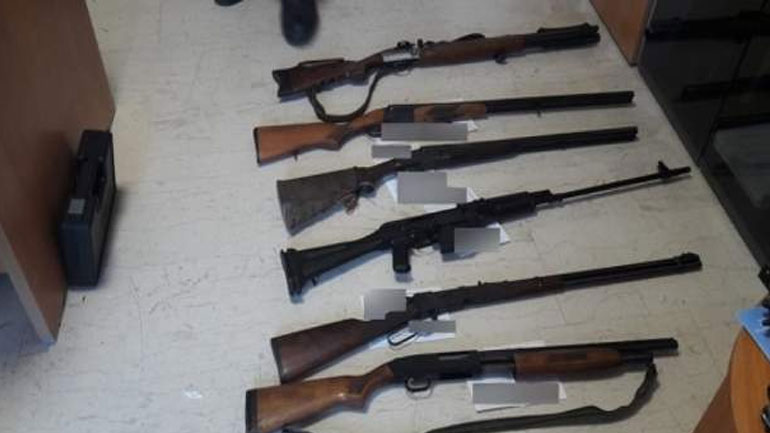 Κρήτη: Αυτό είναι το οπλοστάσιο που βρήκε η ΕΛ.ΑΣ σε πολυτελή κατοικία 54χρονου