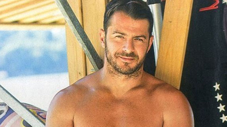 Γιώργος Αγγελόπουλος: «Γράφω ωμά πράγματα στο βιβλίο μου. Σκέφτηκα να τ’ αφαιρέσω»