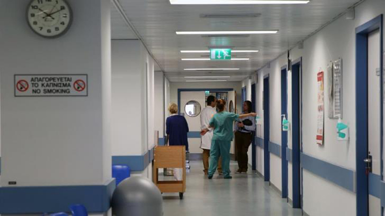 Κύπρος: Φαρμακοποιός στο νοσοκομείο από εισπνοή διαλύματος αμμωνίας