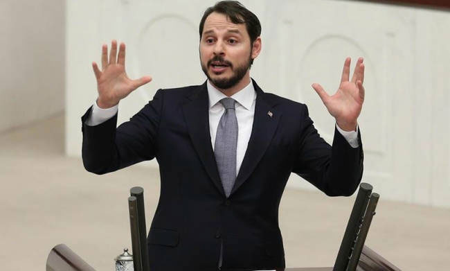 Ο Τούρκος ΥΠΟΙΚ Μπεράτ Αλμπαϊράκ