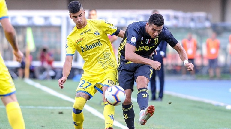 Νίκη για τη Γιουβέντους στο ντεμπούτο του Ρονάλντο