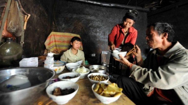 Πάνω από το ένα τρίτο των Κινέζων δεν τρώνε κάθε μέρα πρωινό