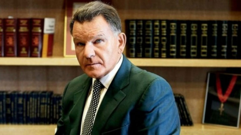 Ο Κούγιας τα γύρισε και επιτίθεται τώρα στον Μαρινάκη