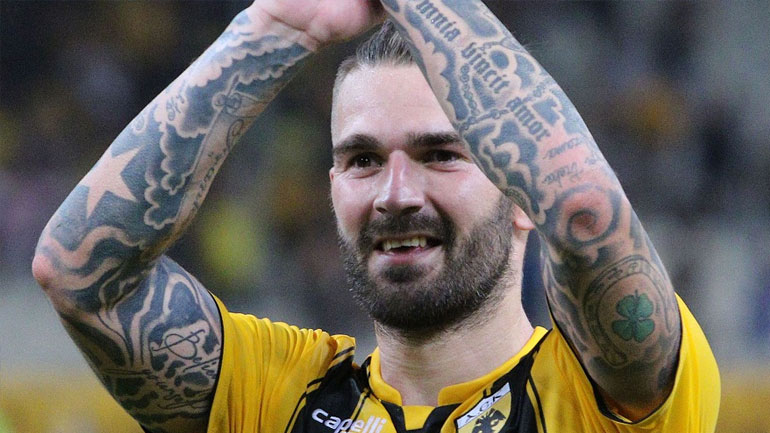 ΑΕΚ: «Είμαστε υπερήφανοι για τον Λιβάγια»