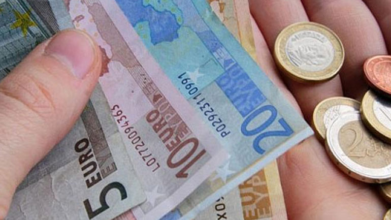 BBC: Η Ελλάδα έσωσε το ευρώ