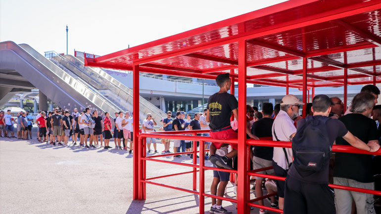 Ουρές στο Καραϊσκάκη για τα εισιτήρια ενόψει της Μπέρνλι