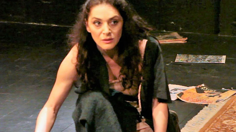 Η Νάνα Παπαδάκη ανεβάζει Γιάννη Ρίτσο στο Παλαιό Ελαιουργείο της Ελευσίνας